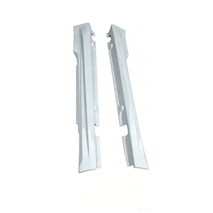 Kit carrosserie FRP M6 pour <span class=keywords><strong>BMW</strong></span> Série 6 630i <span class=keywords><strong>640i</strong></span> 650i <span class=keywords><strong>E63</strong></span> 2004-2007 : Pare-chocs avant, jupes latérales, pare-chocs arrière, largeur de carrosserie élargie - Product Image 5
