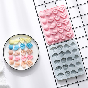 Moldes de Silicona Antiadherentes con Diseño de Béisbol, Reutilizables, de Grado Alimenticio, Lindos Moldes Magnéticos de Silicona para Chocolate, Dulces y Hielo - Product Image 4