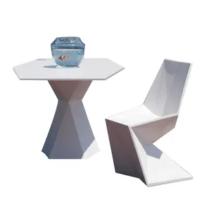 ダイニングテーブルとチェアセット高級モダングラスファイバーVertaxチェアダイニングルームダイニングテーブルセット