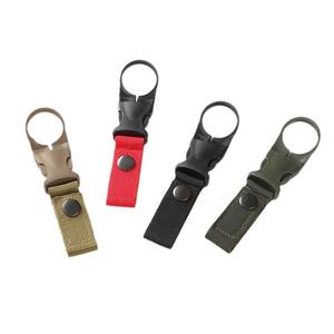 Mousqueton tactique en nylon pour bouteille d'eau, support multifonctionnel pour boissons, équipement de randonnée en extérieur, noir, kaki, vert, rouge - Product Image 1