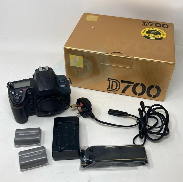 HFT Professional D700 Full Frame Camcorder Video + Photo 3.0inch HD Display 1 Year Warranty Wholesale Options Available