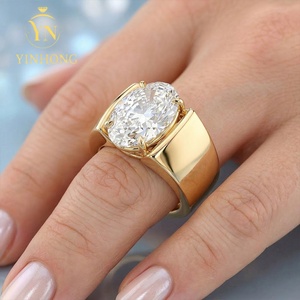 Anello da Uomo in Argento 925 con Moissanite Taglio Ovale Personalizzato, Gioiello Raffinato per <span class=keywords><strong>Fidanzamento</strong></span> e Matrimonio - Product Image 5