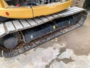 Excavatrice Cat308Ecr de seconde main en bon état, poids en ordre de marche de 8 tonnes, utilisée pour creuser avec composants de roulement central - Product Image 5