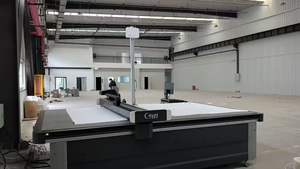 ギア駆動インテリジェントCNC高精度ファブリックカッター布自動操作380V/220V互換性1000Wパワー - Product Image 5