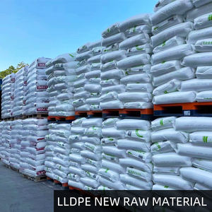 Película de PE suave autoadhesiva transparente Lldpe de 300m de longitud, envoltura de paleta de embalaje de moldeo por soplado de plástico limpio - Product Image 4