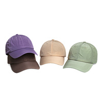 Topi Baseball Poliester 100% Motif Kotak-kotak, Cepat Kering, Bernapas, Unisex, untuk Olahraga Luar Ruangan Musim Panas