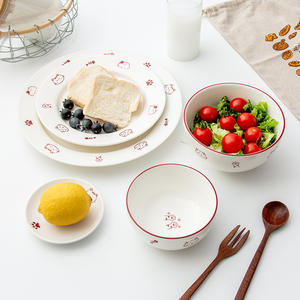 Service de vaisselle en céramique de Chaozhou, assiettes et bols ronds en porcelaine blanche à motifs de dessins animés, coffret cadeau personnalisable - Product Image 5