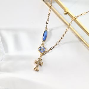 Collar Personalizado de Acero Inoxidable con Baño de Oro de 18K, con Flor Real en Forma de Trébol y Piedra de Nacimiento, Regalo de Cumpleaños - Product Image 2