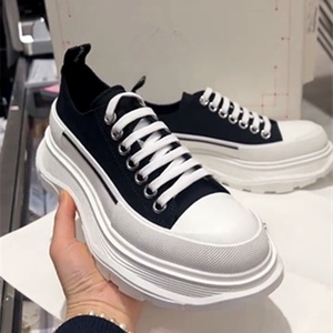 Chaussures de créateur de luxe, baskets originales McQueenes personnalisées, antidérapantes et confortables, chaussures épaisses pour hommes, chaussures de course - Product Image 2