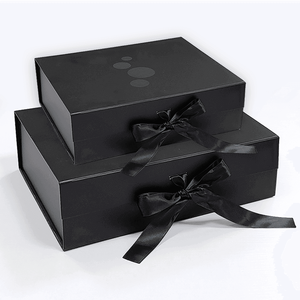 Caja de Regalo Rectangular de Cartón Rígido con Imán, Personalizada, de Lujo, con Cinta Negra, Materiales Reciclados, Laminación Mate, Venta al Por Mayor - Product Image 1