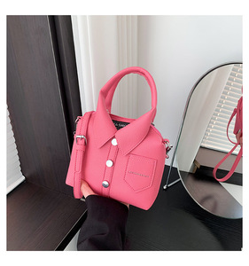 Borsa a tracolla da donna 2025 nuova, casual, alla moda, a forma di camicia, in pelle PU, con cerniera e bottone, design innovativo, con manico superiore, per signore - Product Image 2