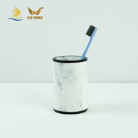 Ensemble d'accessoires de salle de bain en résine écologique avec distributeur de savon, boîte à mouchoirs et porte-brosse à dents, décoration de salle de bain pour la maison et l'hôtel