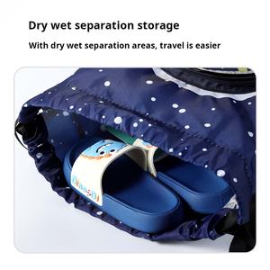 Bolsa de natación impermeable para niños, <span class=keywords><strong>mochila</strong></span> portátil con cordón de gran capacidad, diseño de dibujos animados, separación de ropa seca y húmeda - Product Image 2