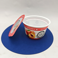95mm 200ml plastic fruityoghurtbeker met verzegelde foliedeksel