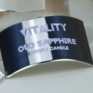 Flacon de parfum vide 2026 à prix compétitif avec étiquettes adhésives métalliques, étanche et écologique, estampage à chaud doré, formes personnalisées - Product Image 6