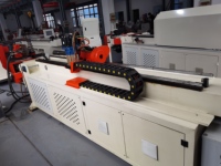 Máquina dobladora de tubos para infraestructura pública, dobladora de tubos CNC hidráulica automática, fabricación de bancos metálicos