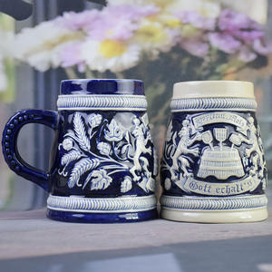 Set di Boccali in Porcellana Classica per la Cultura della Birra e del Vino Tedesca - Boccali con Design a Rilievo Doppio Hopfen+<span class=keywords><strong>Malz</strong></span> - Product Image 1