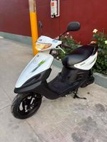 Scooter à essence Yamaha d'occasion, 80 km/h, moto à essence à vendre