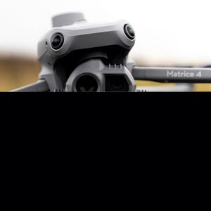 โดรนรุ่น Universal Edition Matrice 4E Enterprise M4E Plus Combo เหมาะสำหรับสภาพแวดล้อมที่มีแสงน้อยและการอัปเกรดอุปกรณ์เสริม - Product Image 2