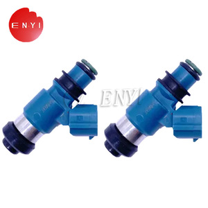 Inyector de Combustible 14B-13761-00-00 para el Compartimento del Motor de Yamaha YZF-R1 - Product Image 3