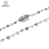 Collier de perles superposé avec long pompon, bijoux fantaisie, accessoires de mode, idéal pour les fêtes et le quotidien