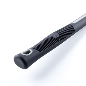 <span class=keywords><strong>Cepillo</strong></span> de limpieza de ruedas y neumáticos de mango largo TB-L002, cerdas onduladas de doble punta, mango de PP+TPR, diseño <span class=keywords><strong>que</strong></span> facilita el trabajo de 19.7 pulgadas - Product Image 3