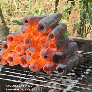 Briqueta de carbón de barbacoa de alta calidad 3kg + de Material de madera de Vietnam ceniza blanca precio bajo ajustable con muestra gratis este mes - Product Image 1