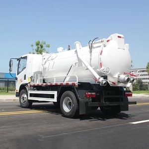 Camion d'aspiration des eaux usées à prix d'usine, réservoir sous vide de 5000 L, 4x2 diesel, petite profondeur d'aspiration de 8 m - Product Image 4