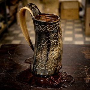 Mug rustique artisanal en corne de vache naturelle, écologique, compatible lave-vaisselle, pour la cuisine, le bar et la maison - Product Image 1