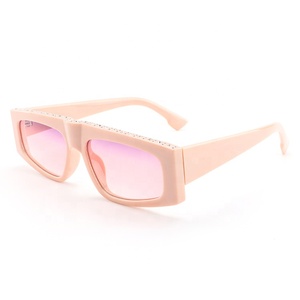 New Style <strong>Sunglasses</strong> Customized Hot Selling <strong>Sunglasses</strong> Women - Product Image 3