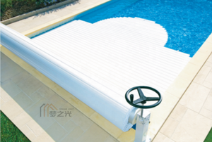 Cubierta de <span class=keywords><strong>piscina</strong></span> con listones de PC eléctrica de fábrica china Cubierta de <span class=keywords><strong>piscina</strong></span> - Product Image 2