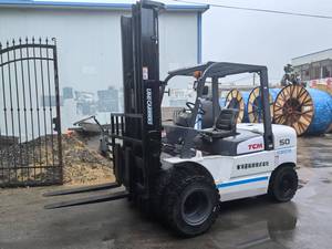 Suministro para carretilla elevadora diésel Komatsu TCM Heli 90% nueva carretilla elevadora de combustión interna de 3 toneladas, 5 toneladas y 10 toneladas para almacén - Product Image 2