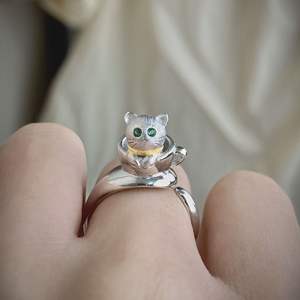 Bague en argent pur S925, design en trois dimensions de tasse à thé et de chat, bague amusante et enfantine pour les enfants - Product Image 1
