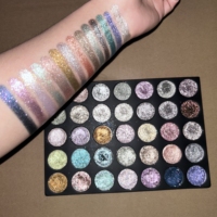 Palette de fards à paupières pressés personnalisés, véganes, irisés, métalliques, duochrome, scintillants, pigmentés, couleur nude