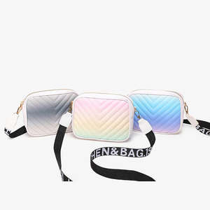 Nouveau Sac à bandoulière pour appareil photo, brodé, dégradé de couleurs, petit sac carré tendance pour femme, essentiel 2026 - Product Image 4