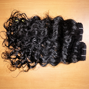 100% cabello humano. Extensión sin procesar Venta caliente cabello Remy. Cutícula alineada, pelo natural indio suave y liso - Product Image 1