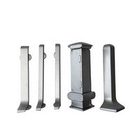 Accessoires décoratifs en alliage d'aluminium à clipser : Plinthe métallique, embout de jonction d'angle intérieur/extérieur