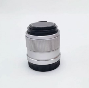 Lente G 42.5mm F1.7 con Montura M4/3, Todo en Uno, para Retratos, Calle y Uso Diario, a Buen Precio - Product Image 1