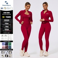 Ensemble de yoga 3 pièces uni pour femme en Spandex/Nylon, débardeur dos nageur à encolure cœur, leggings taille haute et veste à manches longues ouverte sur le devant