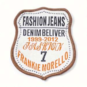 Patch brodé personnalisé avec logo sur mesure, broderie de personnage d'anime, patch en chenille avec lettres brodées - Product Image 5