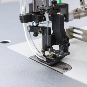 Hilo de Algodón Neumático Eléctrico TM43 para Máquina de Tejer de 4 Hilos y 3 Agujas para Etiquetado de Calcetines con Embalaje de Madera - Product Image 6