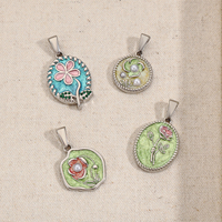 Breloques florales émaillées colorées en acier inoxydable plaqué or 18 carats avec pendentif fleur en perle, accessoires de bijoux DIY pour colliers pour femmes