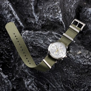 Correa de reloj de nailon con cinturón de seguridad tejido de una pieza personalizado de 20mm y 22mm, pulsera de correa de reloj con patrón de dientes de tiburón de tela suave Premium - Product Image 4