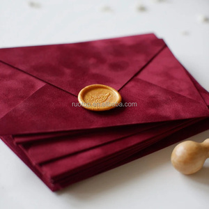 Enveloppes en velours personnalisées aux couleurs <span class=keywords><strong>de</strong></span> votre choix, idées pour <span class=keywords><strong>mariage</strong></span>, enveloppe en velours vierge avec logo, enveloppes en velours faites à la main <span class=keywords><strong>de</strong></span> luxe, prix d'usine - Product Image 1