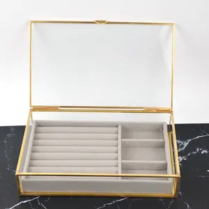 Moderne rectangulaire petit or jante mini vitrine faible quantité minimale de commande en laiton boîte à bijoux en verre antique