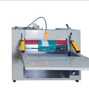 Máquina automática inteligente para embalar y empaquetar bolsas de mensajería exprés para comercio electrónico, con impresión, para bolsas de patatas y cemento - Product Image 1