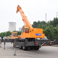 Grue mobile STSQ20D 20 tonnes à flèche télescopique droite, moteur diesel Cummins, engrenage/moteur Liyuan, moment de charge élevé