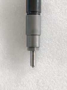 Pièce automobile, injecteur de carburant à rampe commune 16600-4KV0A NEUF pour moteur diesel Nissan YD25DDTi/DCI 2.5L, prix d'usine - Product Image 5