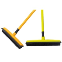 3-5 'Manche Télescopique Râteau à Tapis Balai en Caoutchouc pour Épilation des Animaux de Compagnie Brosses de Nettoyage Raclette