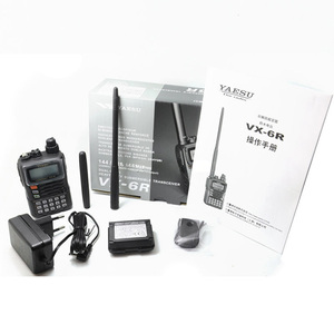 Radio bidirectionnelle portable Yaesu VX-6R ultra-robuste, double bande FM 144-430 MHz - Product Image 1